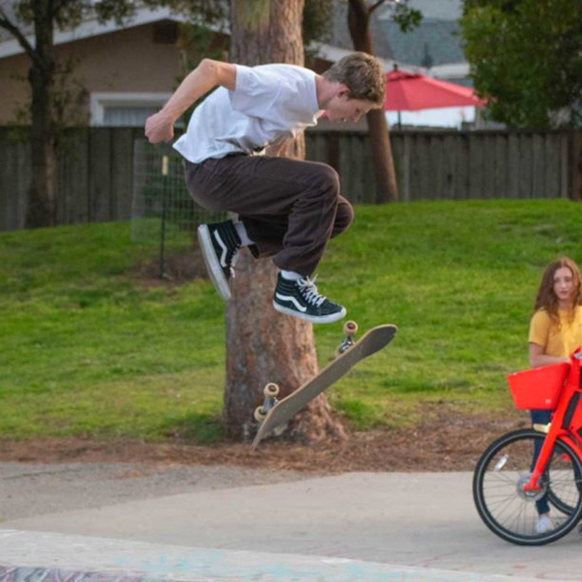 Connor Buchinski, Pacific Wave Team Rider